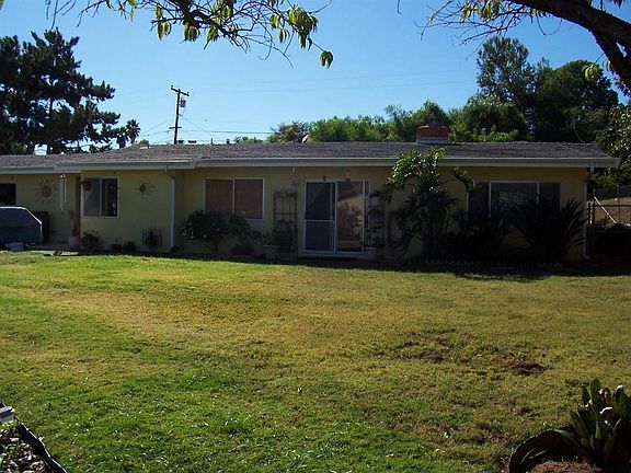 4th image of 1646-48 Palomino Ln
