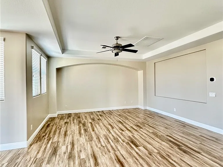 1220 Olivia Pkwy — Photo 2
