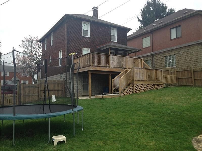 2nd image of 320 Arlington Ave