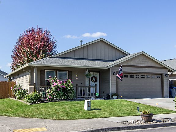 2nd image of 5102 NE 129th Ave