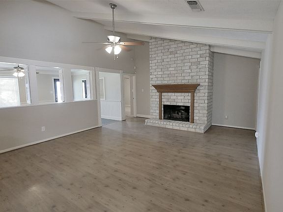 4th image of 21626 Park Tree Ln #21626