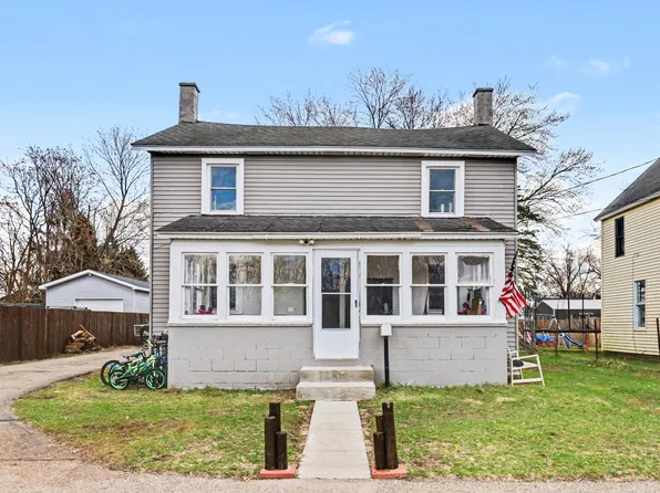 216 N Wilmott St, Otsego, MI 49078