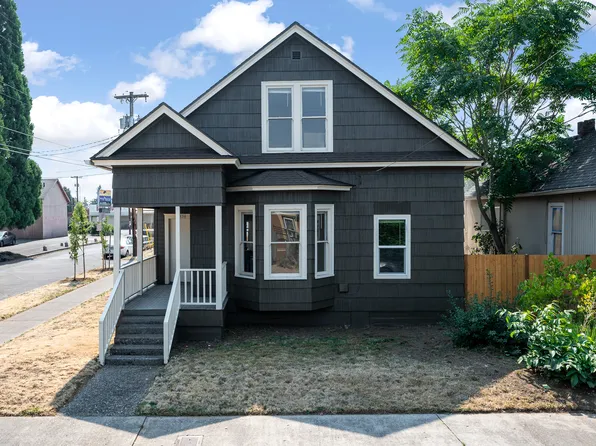 6836 SE Long St, Portland, OR 97206
