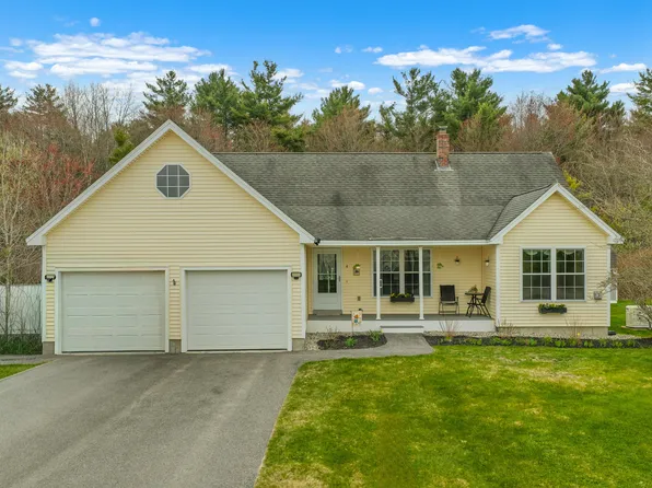 4 Chantelle Way, Saco, ME 04072