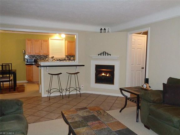 3rd image of 3711 Dawnshire Dr