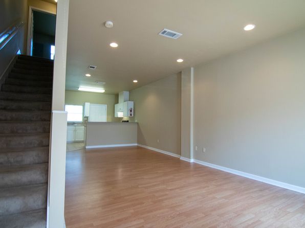 4439 Brown St APT 10