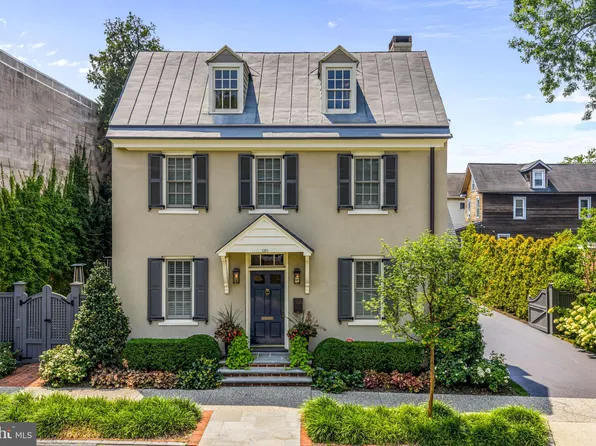 38 Tanner St, Haddonfield, NJ 08033