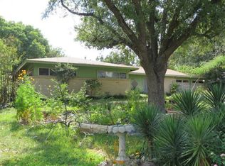 5204 Blue Ridge Ct, Fort Worth, TX 76112