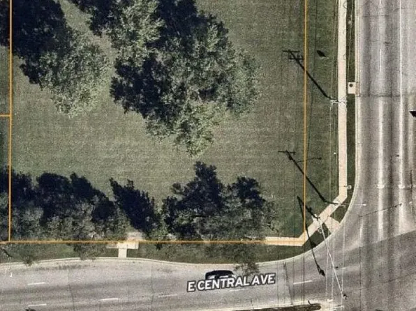 9500 E Central Ave, Wichita, KS 67206