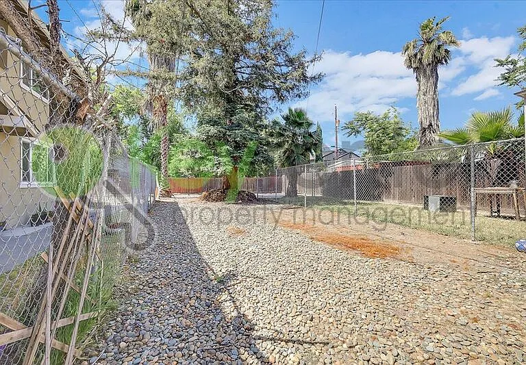 3220 2nd Ave — Photo 24