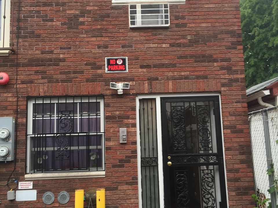 1st image of 17519 Lauren Ct #3