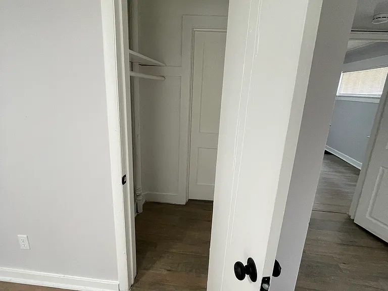 3717 Indiana Ave — Photo 5