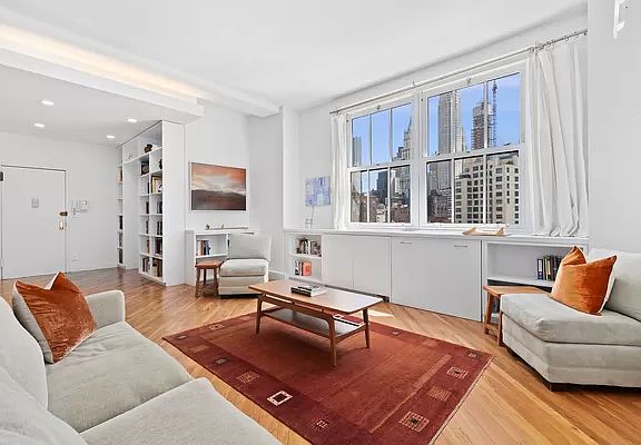 2nd image of 335 Greenwich St APT 10A