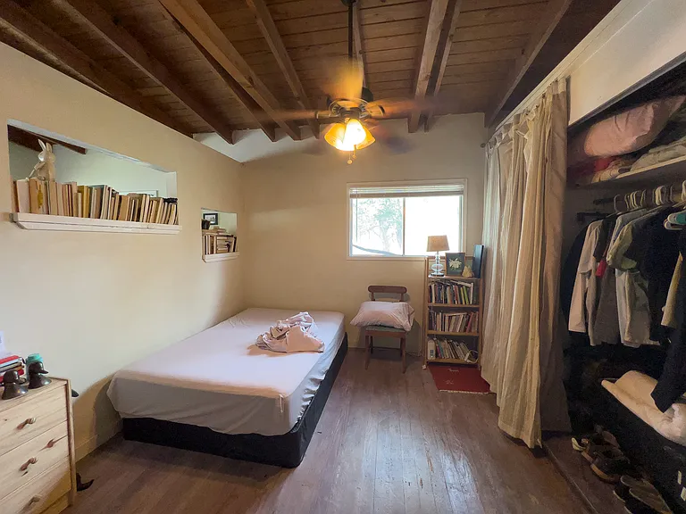 3410 Duval St #D — Photo 5