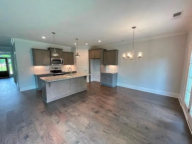 3600 Colony Woods Dr — Photo 11