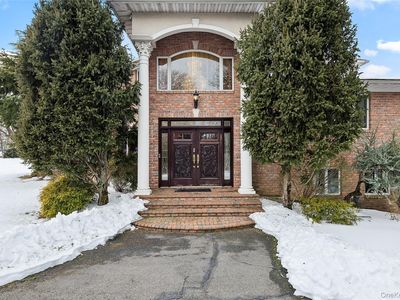 582 Atlantic Avenue, Lawrence, NY, 11559