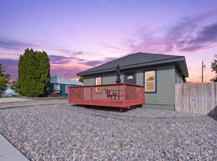 810 9th St, Benton City, WA 99320