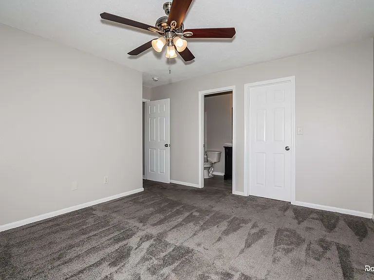 15511 Wandering Way — Photo 9