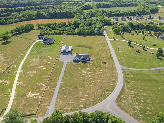 3rd image of 2610 Armstrong Valley Rd