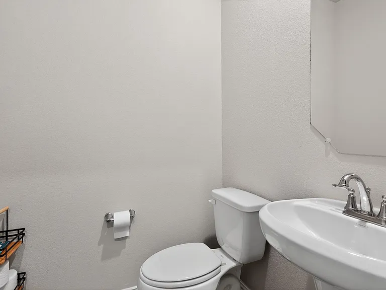 2790 Mariposa Creek Dr — Photo 9
