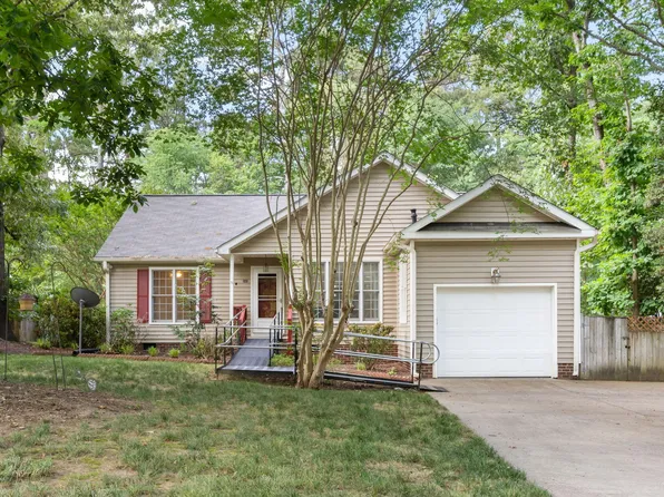 1609 Forest Lynks Dr, Wake Forest, NC 27587