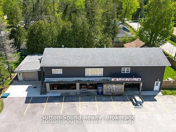 2nd image of 68 Sauble Falls Rd