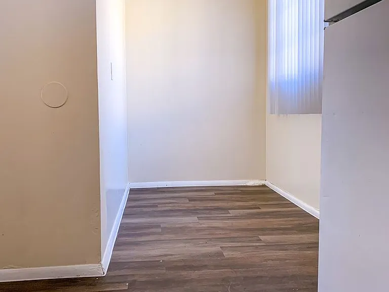 One-Bedroom Apartments in Prime ABQ Location — Photo 12