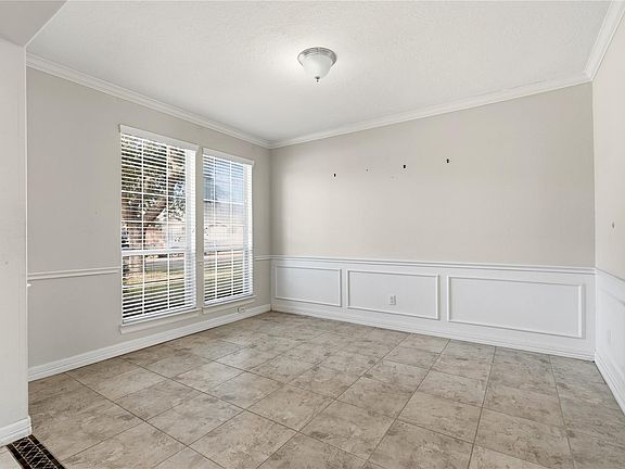 4th image of 14711 San Luis Rey Dr