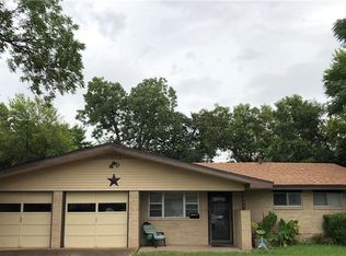 5308 Cahill Oval, River Oaks, TX 76114