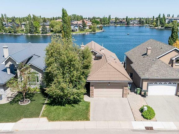 4th image of 131 McKenzie Lake Vw SE