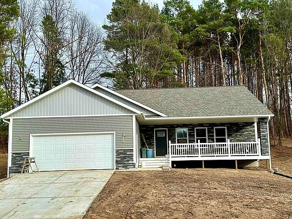 2nd image of 1132 Farmington Dr
