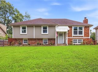 8113 E 96th Ter, Kansas City, MO 64134
