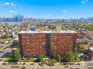 500 Central Avenue #514, Union City, NJ 07087