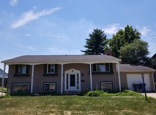 521 E 14th St, Mishawaka, IN 46544