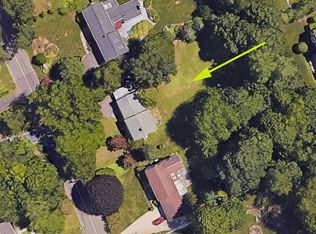 46 Park Ln, Westport, CT 06880