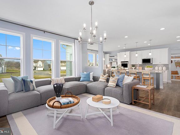 3rd image of Stuart St Homesite 641