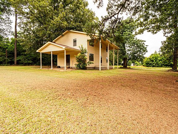 4th image of 160 McMahon Ln