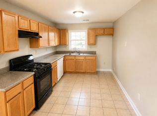 289 S 7th St FLOOR 2, Newark, NJ 07103