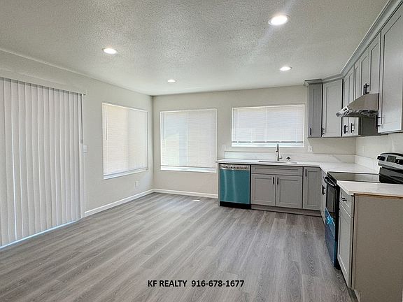 4th image of 7487 Winkley Way