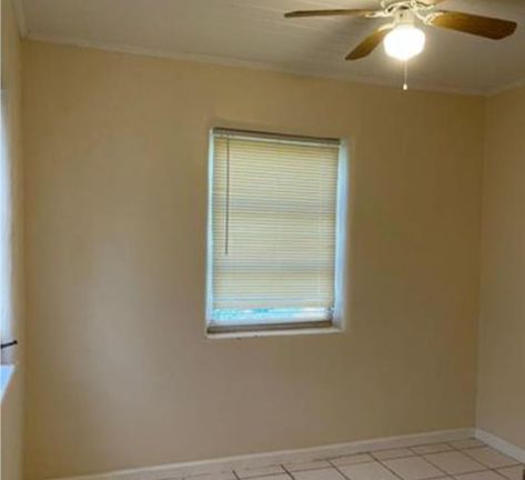 4th image of 470 NE 162nd St #472