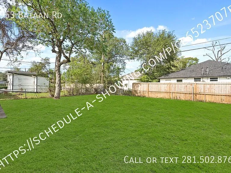 4953 Bataan Rd — Photo 4