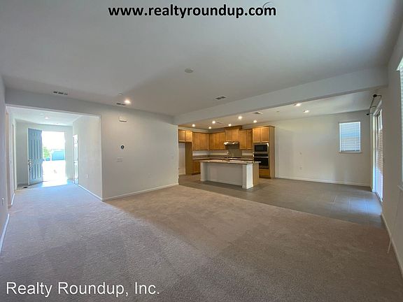 3rd image of 9866 Black Swan Dr