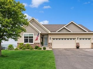 24124 Superior Dr, Rogers, MN 55374