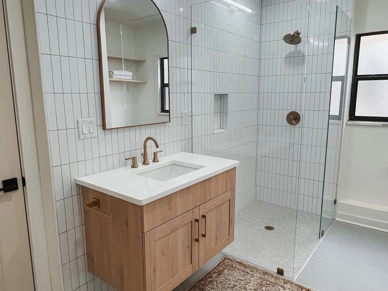 Studio, 300 sqft, $1,750 — Photo 1