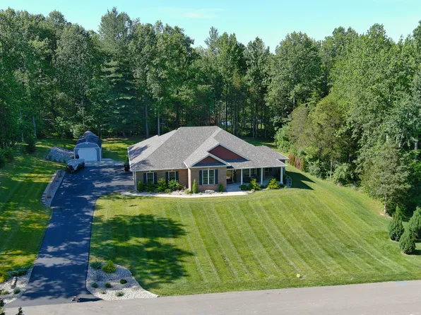 845 S Bay Hl, North Vernon, IN 47265