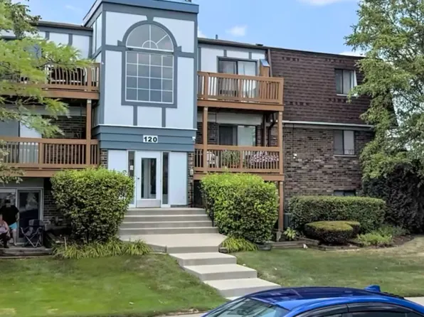 120 S La Londe Ave APT 3G, Addison, IL 60101