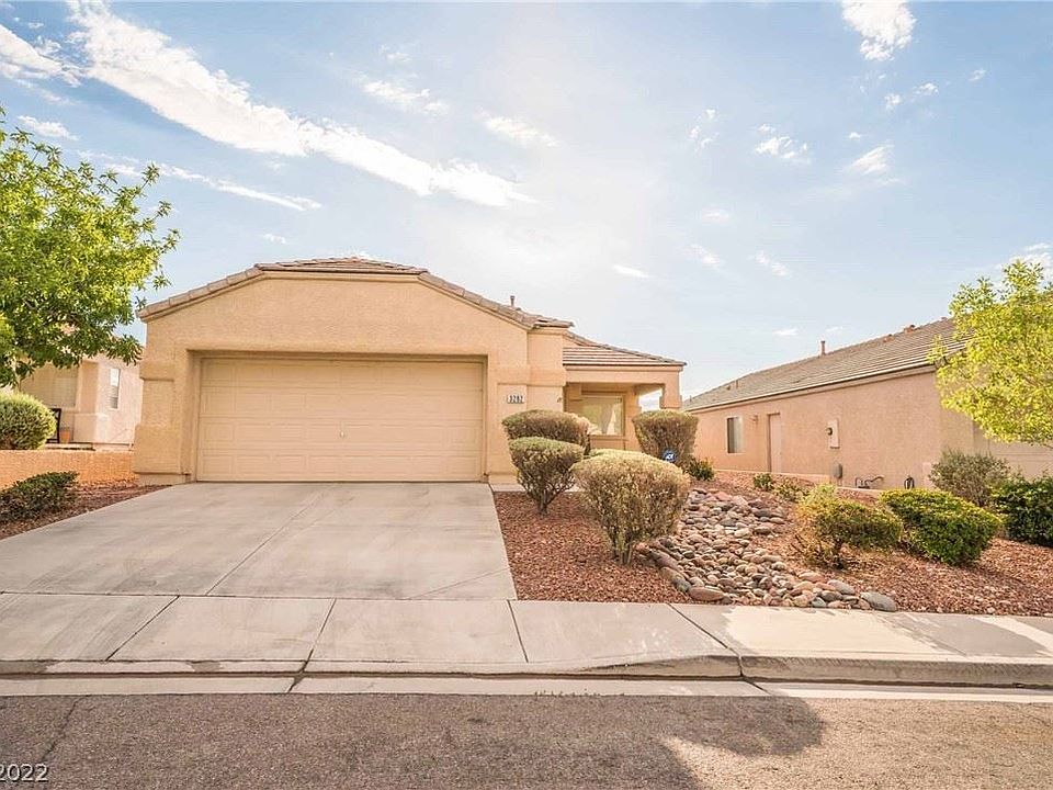 1st image of 3282 Phantom Rock St