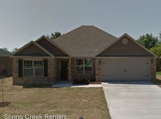 115 E Southpointe Ave, Rogers, AR 72758