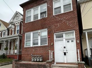 358 Lawrie St, Perth Amboy, NJ 08861