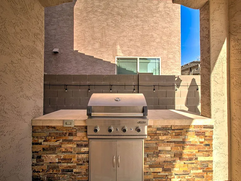 4617 E Walter Way — Photo 50